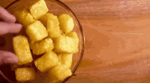 Quero Mandioca Frita Fome Larica GIF - Manioc Hungry Food GIFs
