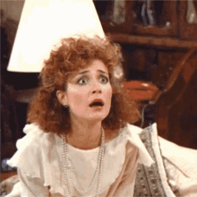 shocked mary jo shively annie potts designing women confused