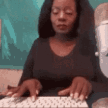 Typing Chewing Gum GIF - Typing Chewing Gum Dont Care GIFs