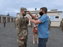 Army Pinning GIF - Army Pinning Promotion GIFs