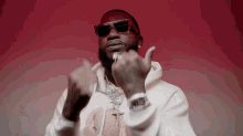 Thats A Red Flag Gucci Mane GIF - Thats A Red Flag Gucci Mane Red Flag Song GIFs