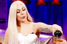 Lady Gaga Drink GIF - Lady Gaga Drink Up GIFs