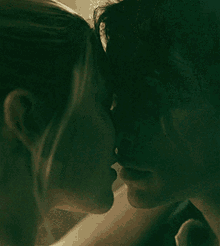 Kissing Sebastian And Lizzie GIF - Kissing Sebastian And Lizzie Legacies GIFs