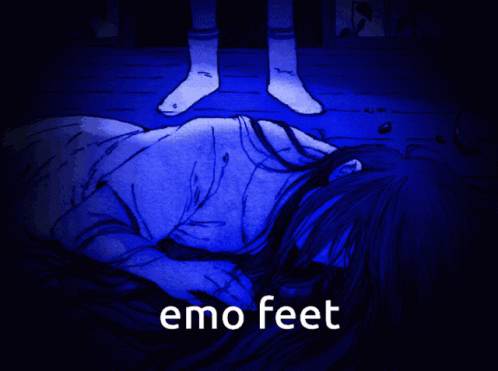 emo toes