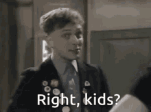 Young Ones Rik GIF - Young Ones Rik Thumb GIFs