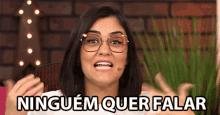 Ninguem Quer Falar Nobody Wants To Talk About It GIF - Ninguem Quer Falar Nobody Wants To Talk About It Avoiding GIFs