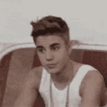 Justin Bieber Smiling GIF - Justin Bieber Smiling How You Doin GIFs
