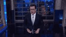 Stephen Colbert Dance GIF - Stephen Colbert Dance Snl GIFs