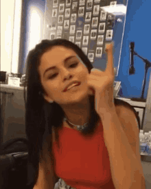 Selena Gomez Visual Queen GIF - Selena Gomez Visual Queen Good For You GIFs