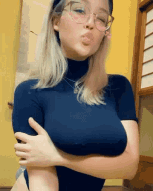 Thechive Girls With Glasses Gif Thechive Girls With Glasses Blonde