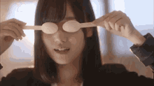 山下美月　乃木坂46 遊んでいる　アイドル GIF - Yamashita Mitsuki Nogizaka Akb48 GIFs