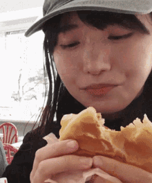 Burger Jinny GIF - Burger Jinny Jinnytty GIFs