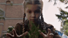 Growing Plant GIF - Miss Peregrines Miss Peregrines Home For Peculiar Children Miss Peregrines Film GIFs