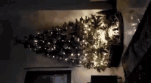 Nour Longday GIF - Nour Longday Christmas Tree GIFs