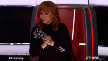 Clapping Hands Reba Mcentire GIF - Clapping Hands Reba Mcentire The Voice GIFs