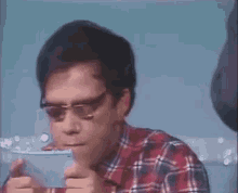 GIF