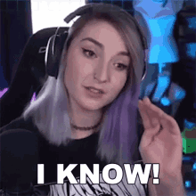 I Know Helloiamkate GIF - I Know Helloiamkate Queens Gaming Collective GIFs