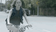 Haim Alana GIF - Haim Alana Motorcycle GIFs