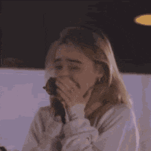 Sabrina Carpenter Crying GIF - Sabrina Carpenter Crying GIFs
