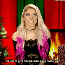 Alexa Bliss Ronda Rousey GIF - Alexa Bliss Ronda Rousey Good Makeup GIFs