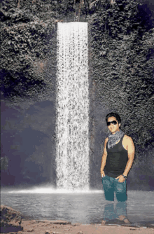 Anujit Waterfall GIF - Anujit Waterfall GIFs