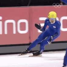 Clapping Speed Skating GIF