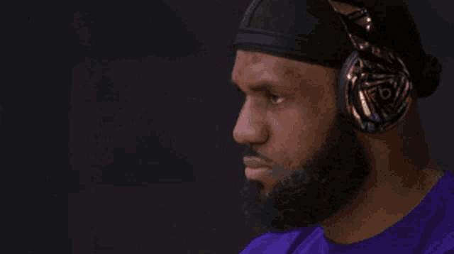 Lebron earphones discount