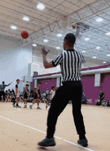 Omar The Ref Ohio Final Boss GIF - Omar The Ref Ohio Final Boss Battle Of The Ages GIFs