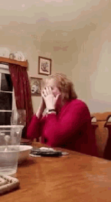 Woman Freak Out GIF - Woman Freak Out Pissed GIFs