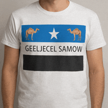 a man is wearing a t-shirt that says geeljecel samow on it