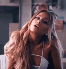 Ariana Grande Sidetoside GIF - Ariana Grande Sidetoside Dangerous Woman GIFs