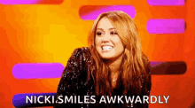 Miley Cyrus Confused GIF - Miley Cyrus Confused Unsure GIFs