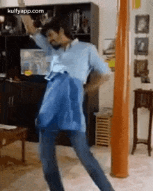 funny dance sivakarthikeyan heroes funny expressions