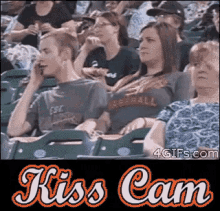 Kiss Cam Breakup GIF - Fight Argue Embarassing GIFs