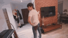 How Do I Look In This Jean Jan Dabrowsky GIF - How Do I Look In This Jean Jan Dabrowsky Jdabrowsky GIFs