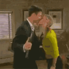 Ejami Days Of Our Lives GIF - Ejami Days Of Our Lives Kiss GIFs