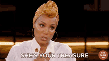 She Is Your Treasure Your Wealth GIF - She Is Your Treasure Your Wealth Your Prize GIFs