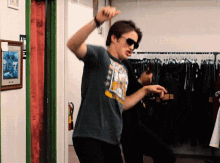 Venji Love Victor GIF - Venji Love Victor Benji GIFs