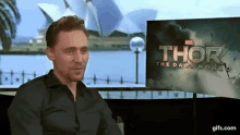 Tom Hiddleston Thor GIF - Tom Hiddleston Thor Loki GIFs
