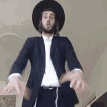 GIF
