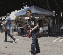 Tossing Catch GIF - Tossing Catch Catch This GIFs