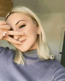 Julia Michaels Peace GIF - Julia Michaels Peace Peace Out GIFs