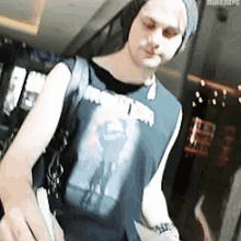 Clifford 5seconds Of Summer GIF - Clifford 5seconds Of Summer Beanie GIFs