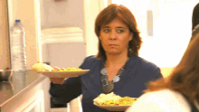 Catarina Martins Bloco De Esquerda GIF - Catarina Martins Bloco De Esquerda Almoço GIFs