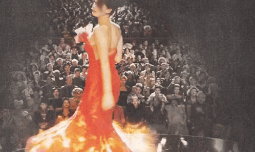 jennifer lawrence catching fire dress