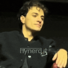 a close up of a man 's face with the words hynerd.it visible