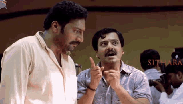 Vivek Anniyan GIF Vivek Anniyan Aparichitudu Discover Share GIFs