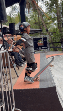 Skateboarding GIF - Skateboarding GIFs
