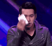 GIF