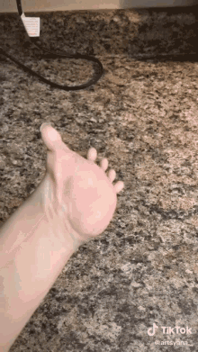 Hand Small Fingers GIF - Hand Small Fingers Tap GIFs